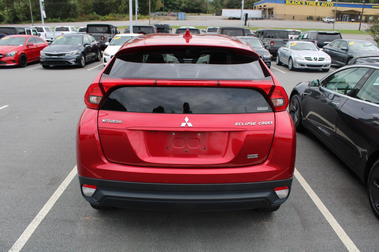 2019 Mitsubishi Eclipse Cross LE photo 5