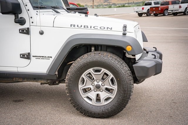 2015 Jeep Wrangler Unlimited Rubicon photo 5