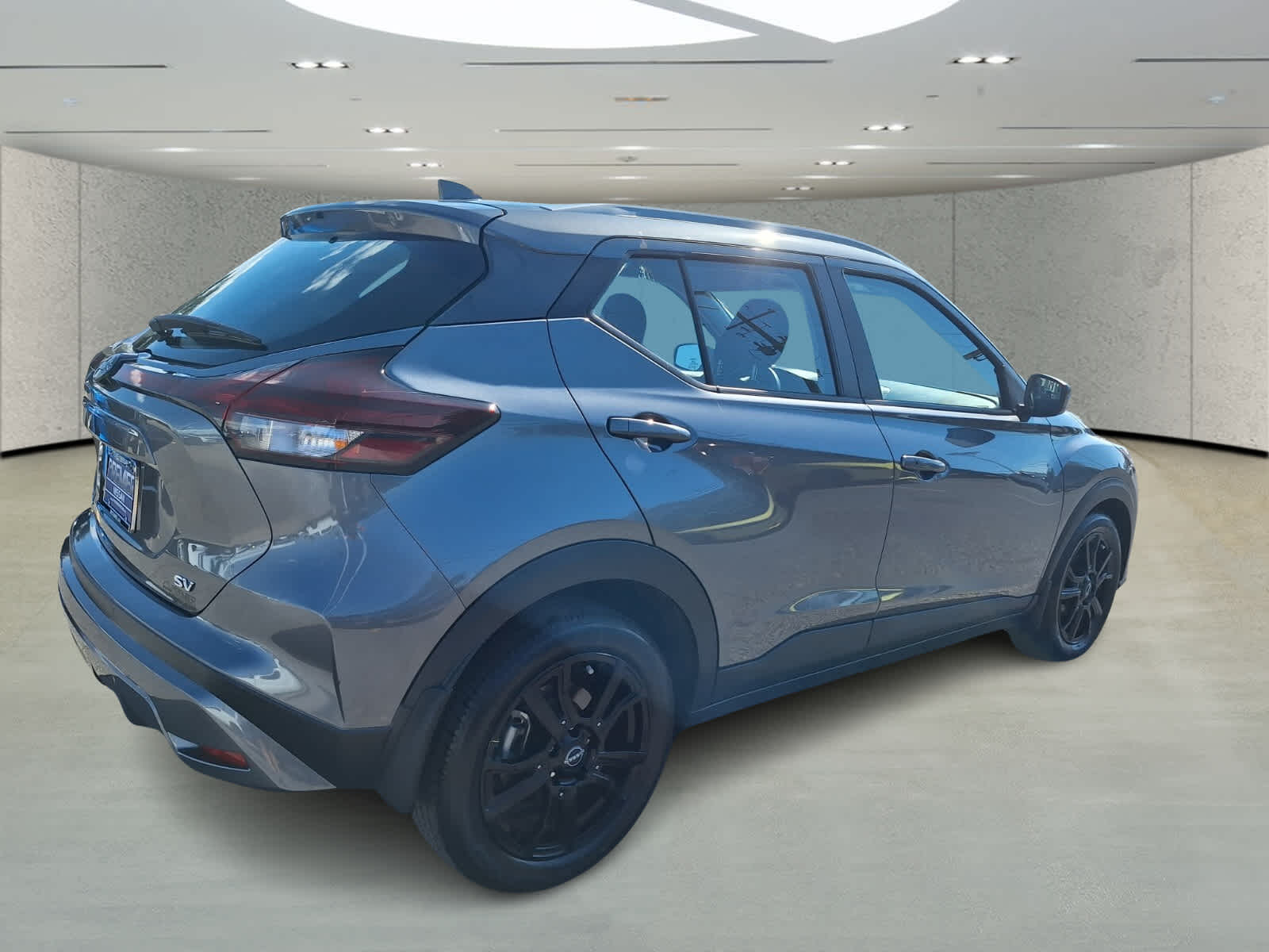 2023 Nissan Kicks SV photo 5