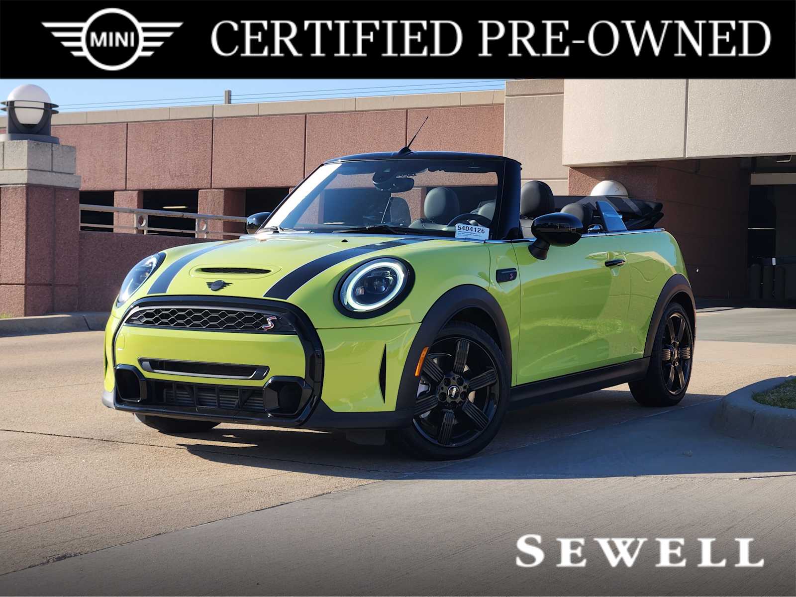 2023 MINI Convertible S's photo