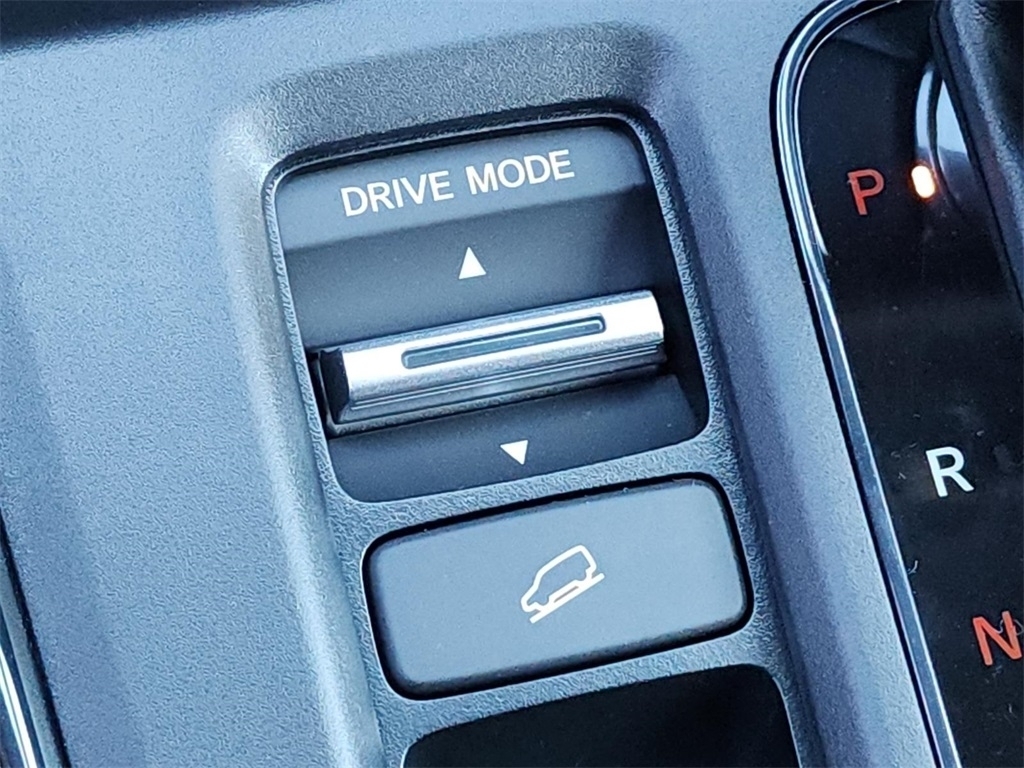 2026 Honda CR-V Hybrid Sport-L photo 9