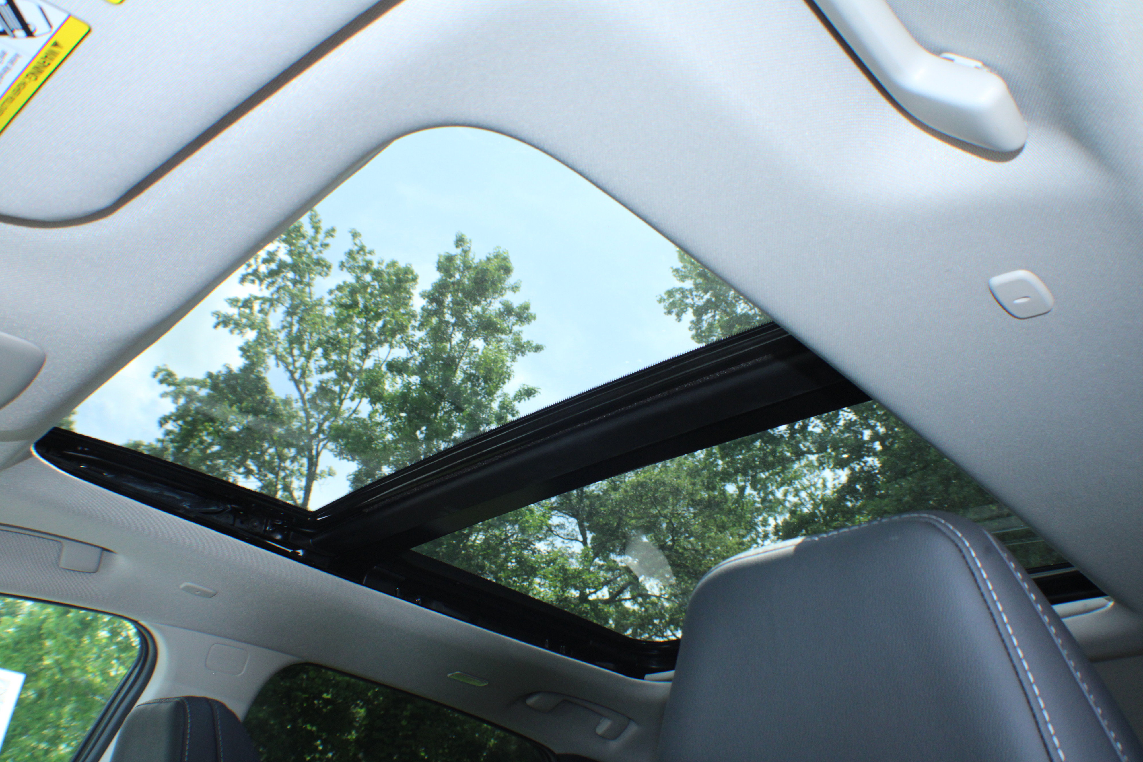 2025 Nissan Murano SL photo 7