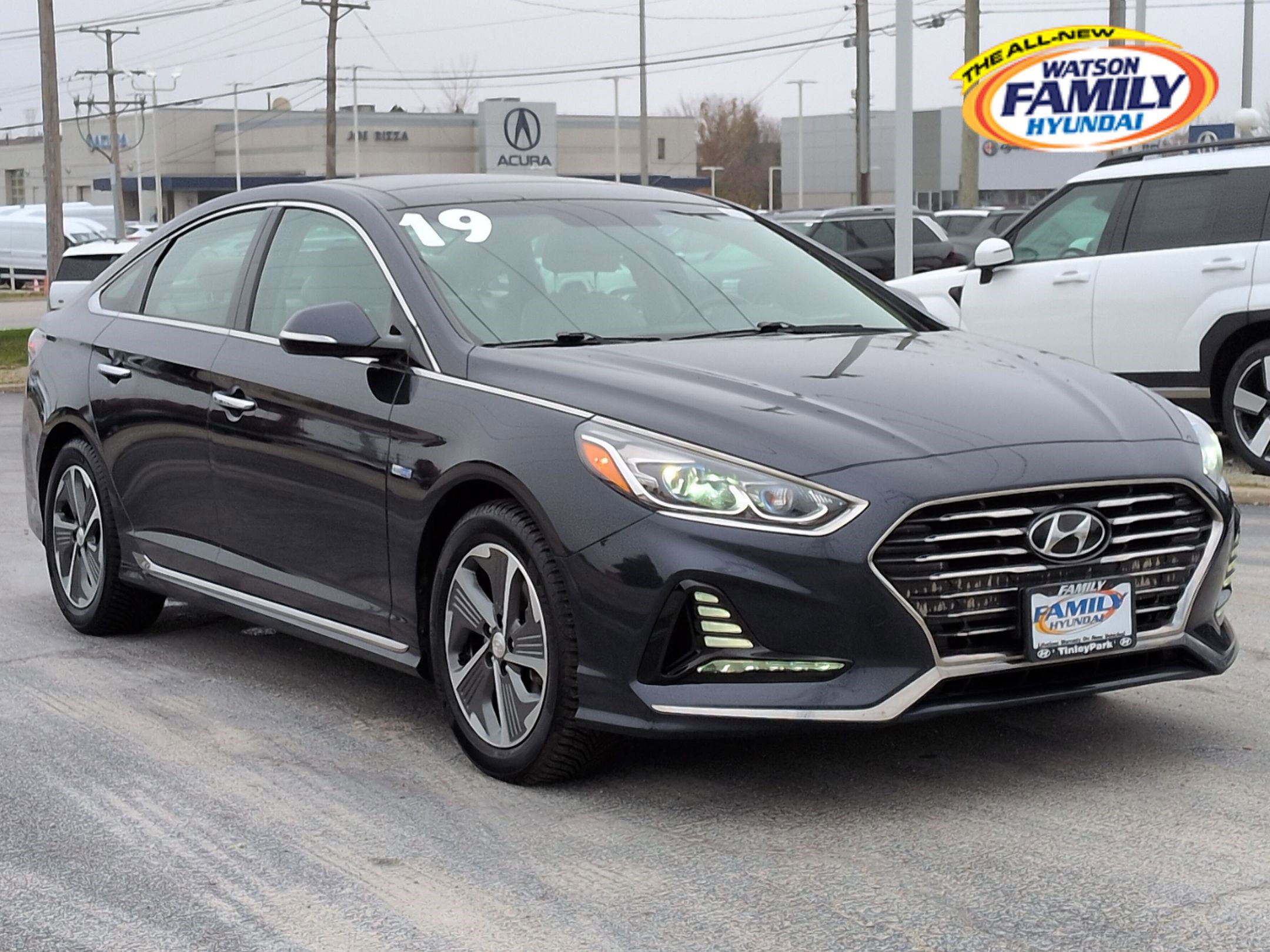 2019 Hyundai Sonata Hybrid Limited's photo