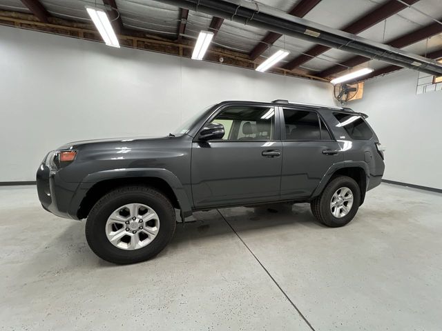 2019 Toyota 4Runner SR5 Premium photo 2