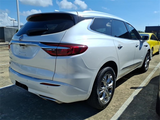 2020 Buick Enclave Avenir photo 2