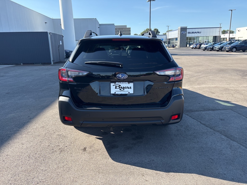 2025 Subaru Outback Onyx Edition photo 4