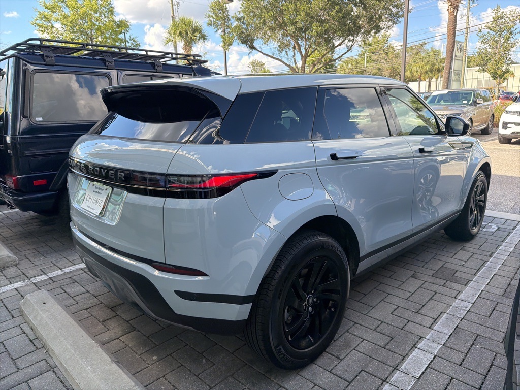 2026 Land Rover Range Rover Evoque S photo 4
