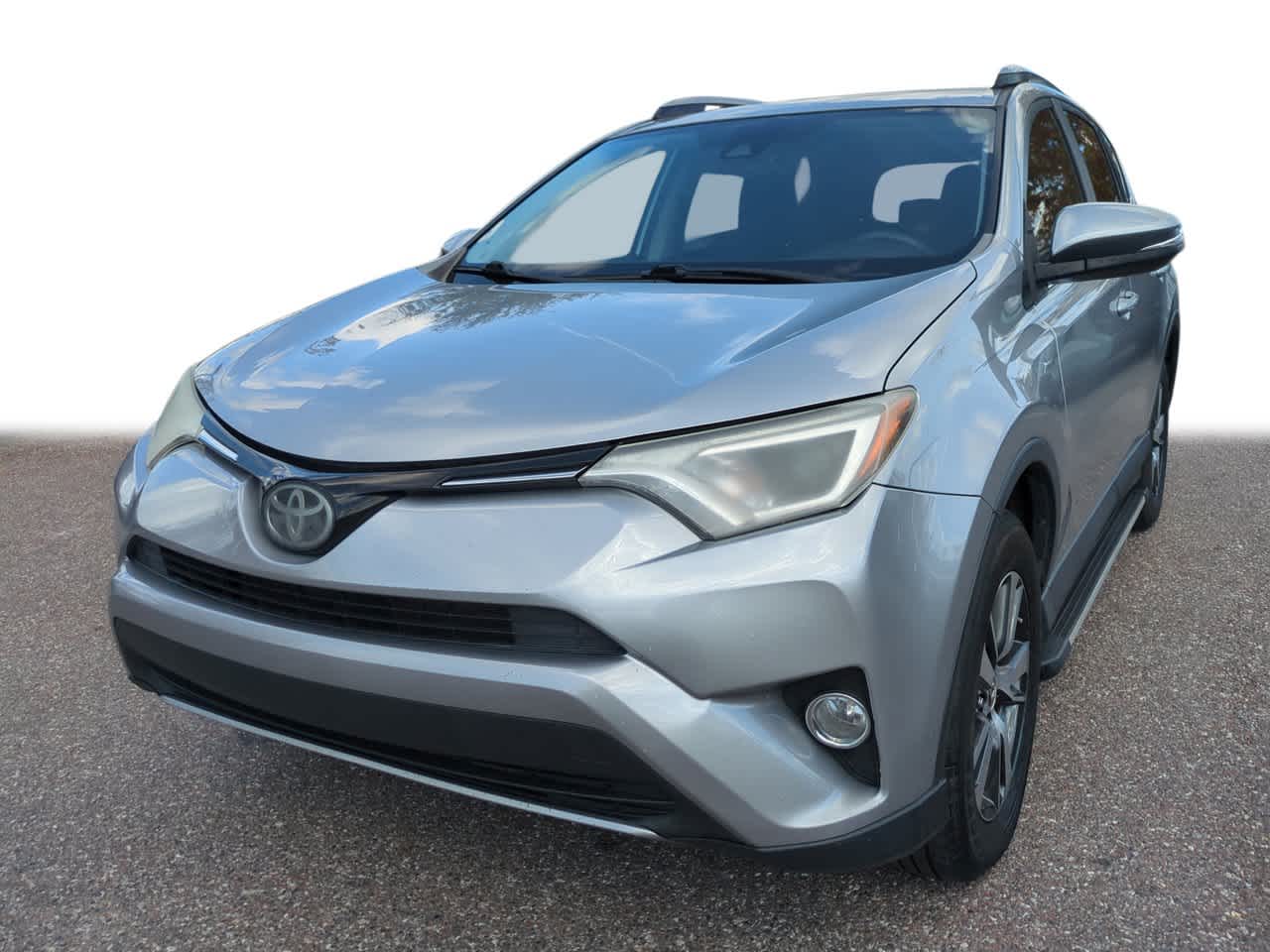 2018 Toyota RAV4 XLE's photo