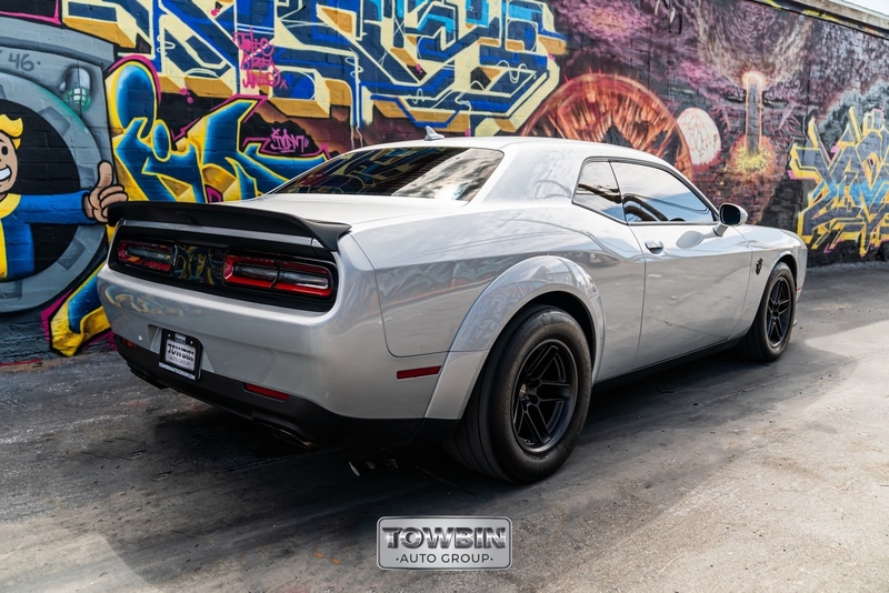 2023 Dodge Challenger SRT8 Hellcat Redeye Widebody photo 3