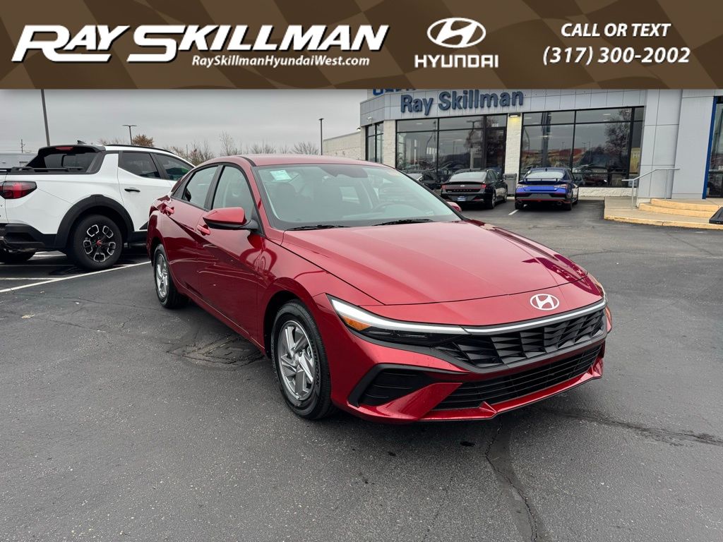 2026 Hyundai Elantra SE's photo