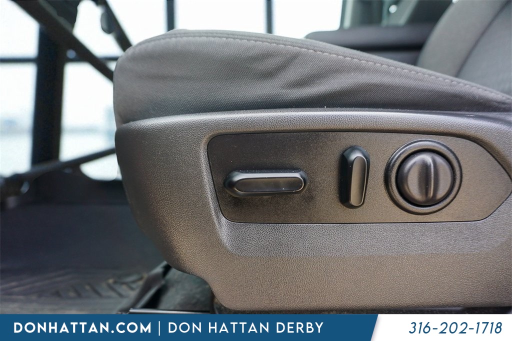 2021 Chevrolet Silverado 1500 RST photo 15