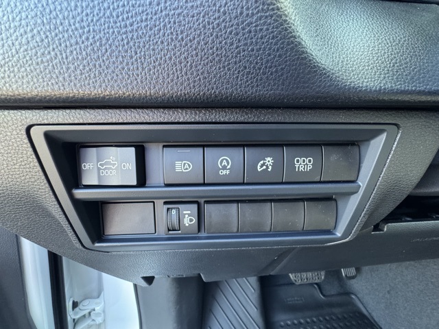 2026 Toyota Tundra SR5 CrewMax photo 14