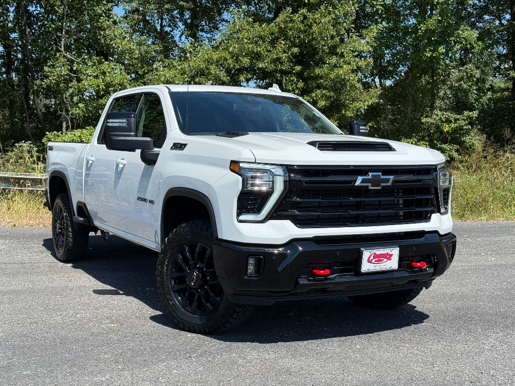 2025 Chevrolet Silverado 2500HD LTZ photo 11