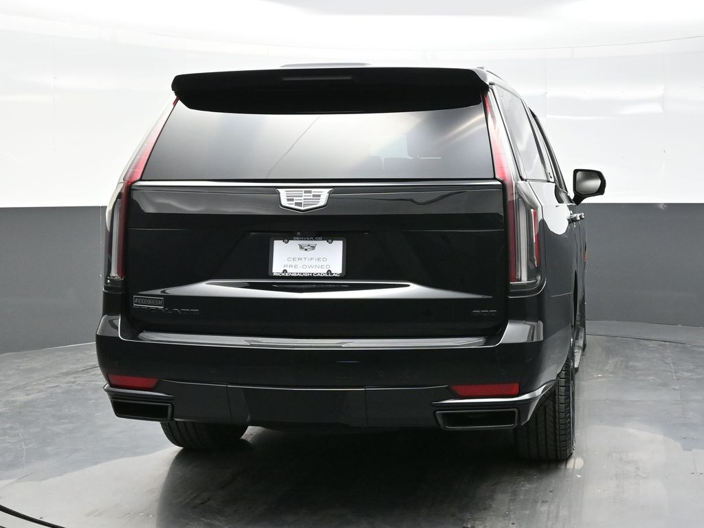 2023 Cadillac Escalade Sport Platinum photo 4