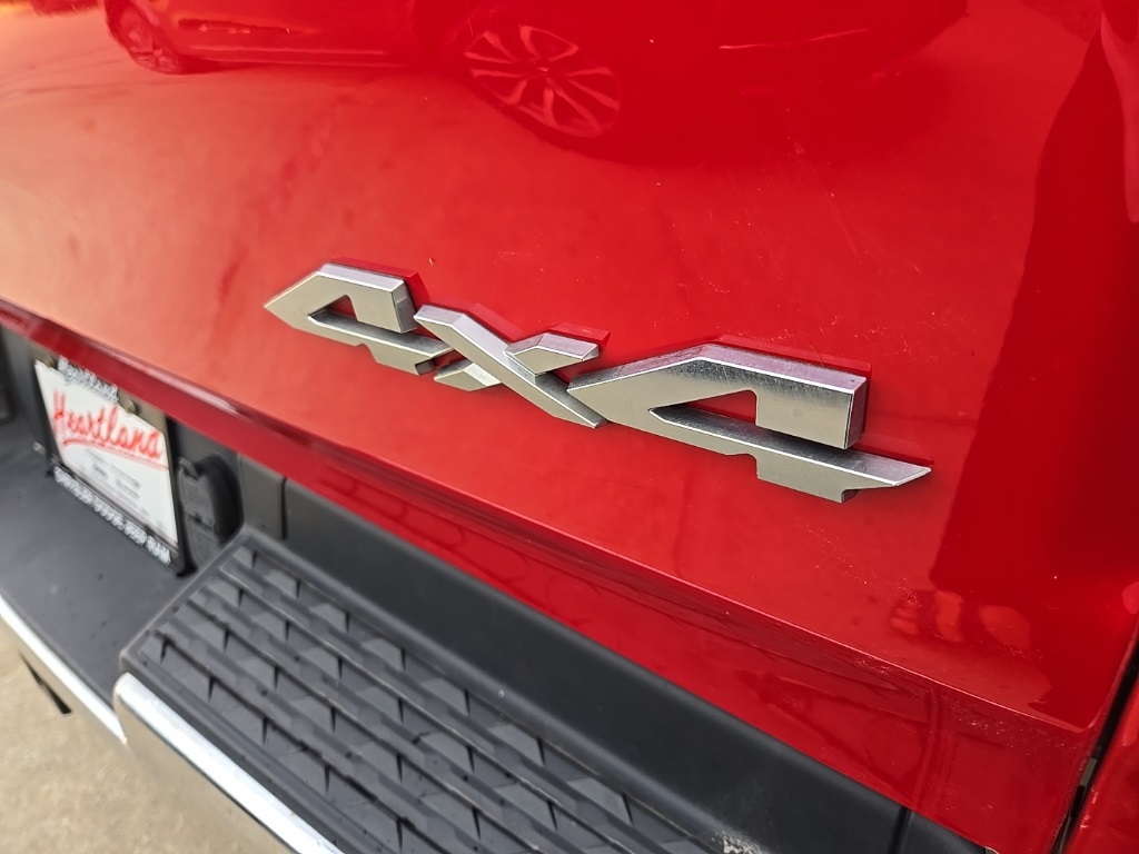 2020 Ram 1500 Laramie photo 22