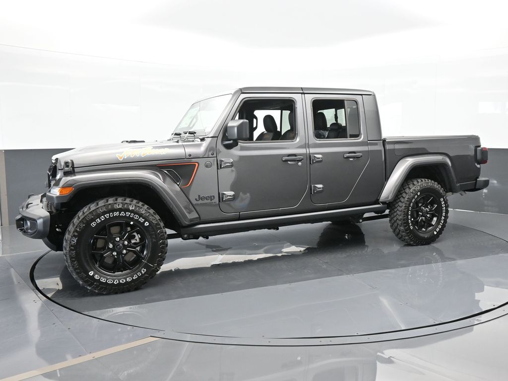 2024 Jeep Gladiator Sport photo 2