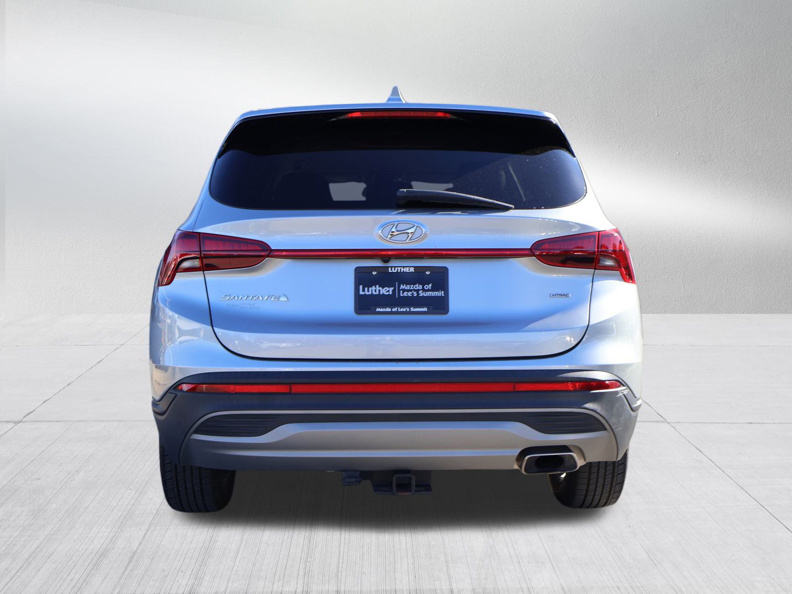 2022 Hyundai Santa Fe SE photo 3