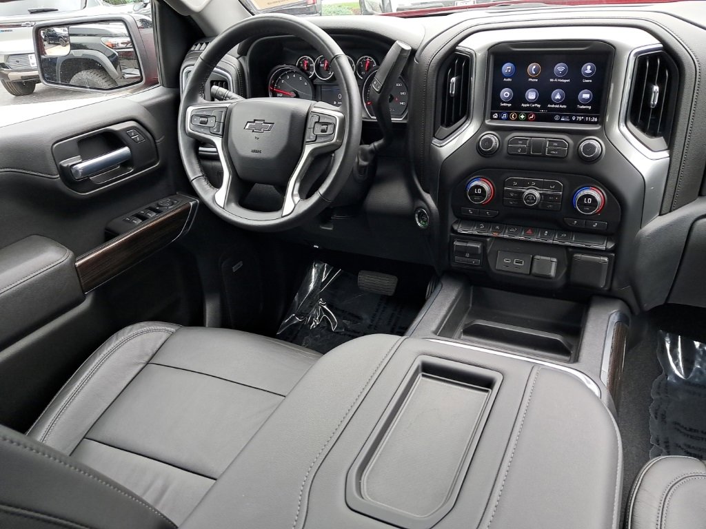 2020 Chevrolet Silverado 1500 RST photo 21