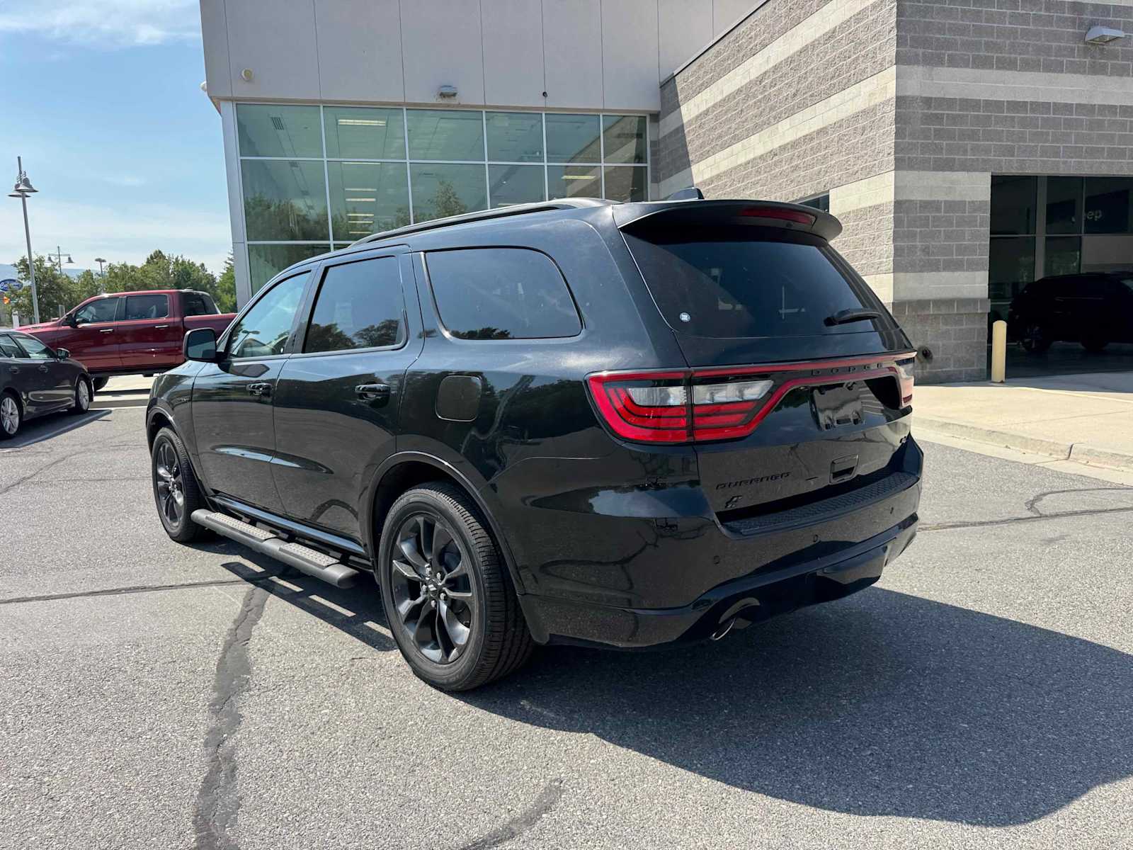 2025 Dodge Durango R/T photo 3