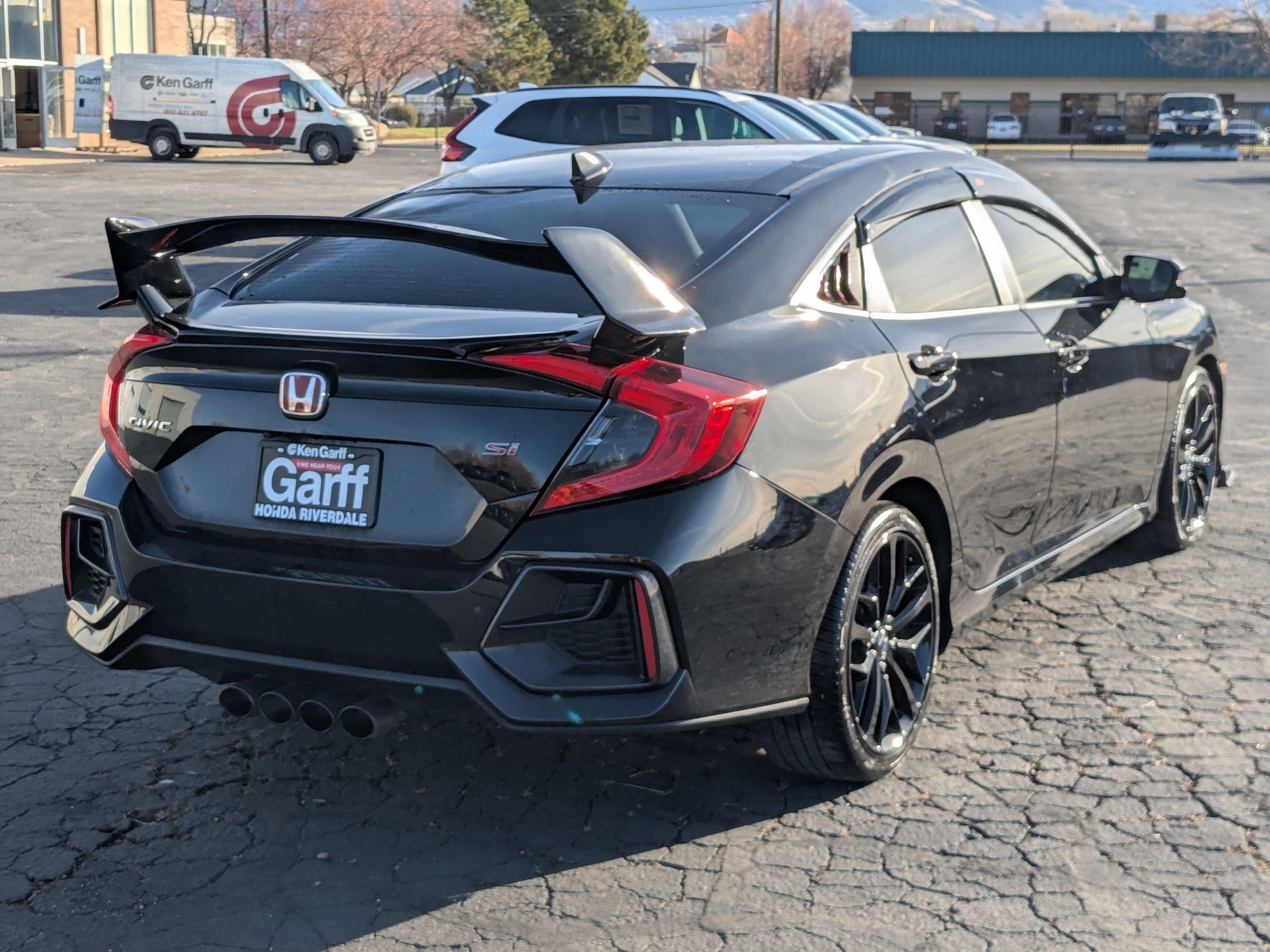 2020 Honda Civic Si photo 2