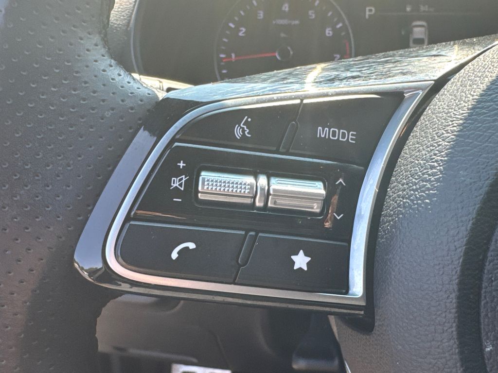 2024 Kia Forte GT-Line photo 22