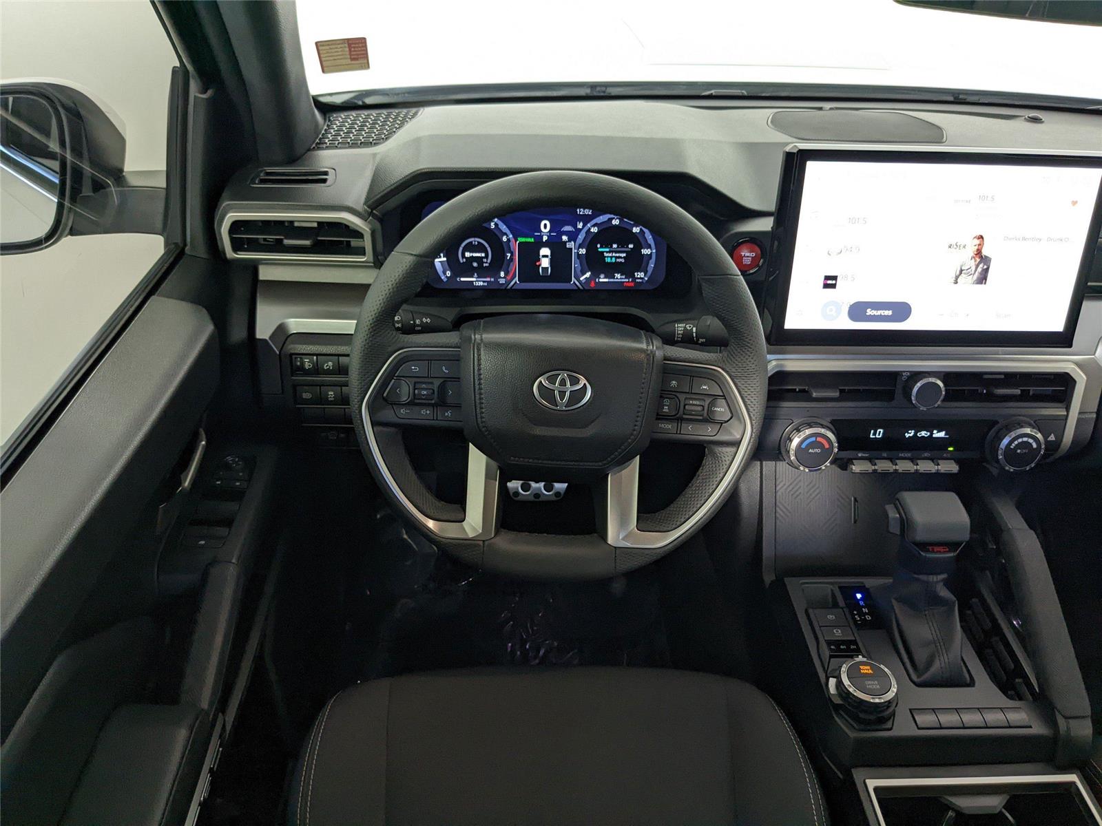 2024 Toyota Tacoma TRD Sport photo 6