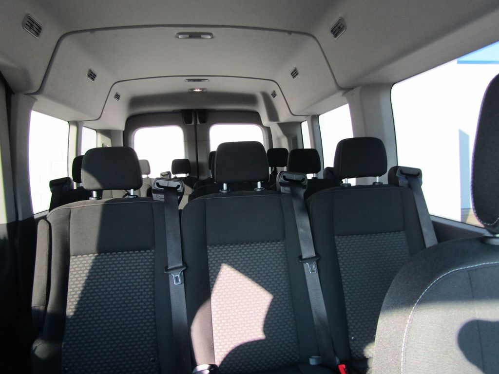 2023 Ford Transit photo 27