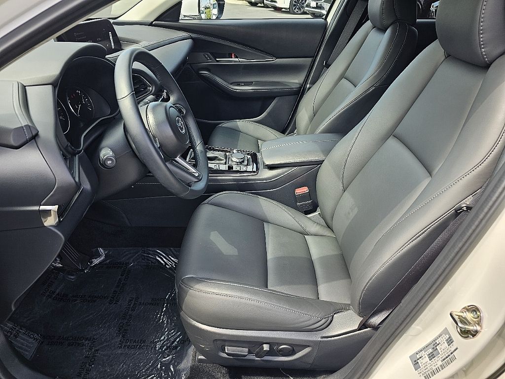 2025 Mazda CX-30 2.5 S Preferred photo 21
