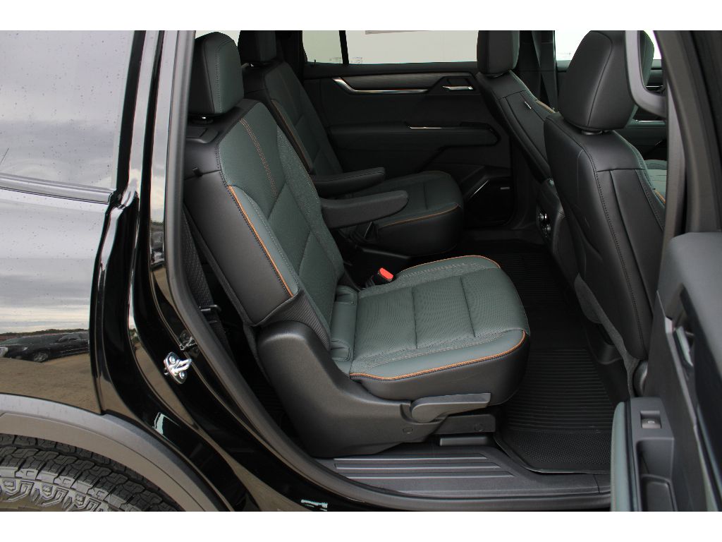 2025 Gmc Acadia AT4 photo 8