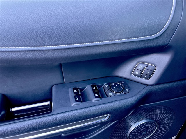 2023 Ford Expedition MAX XLT photo 5