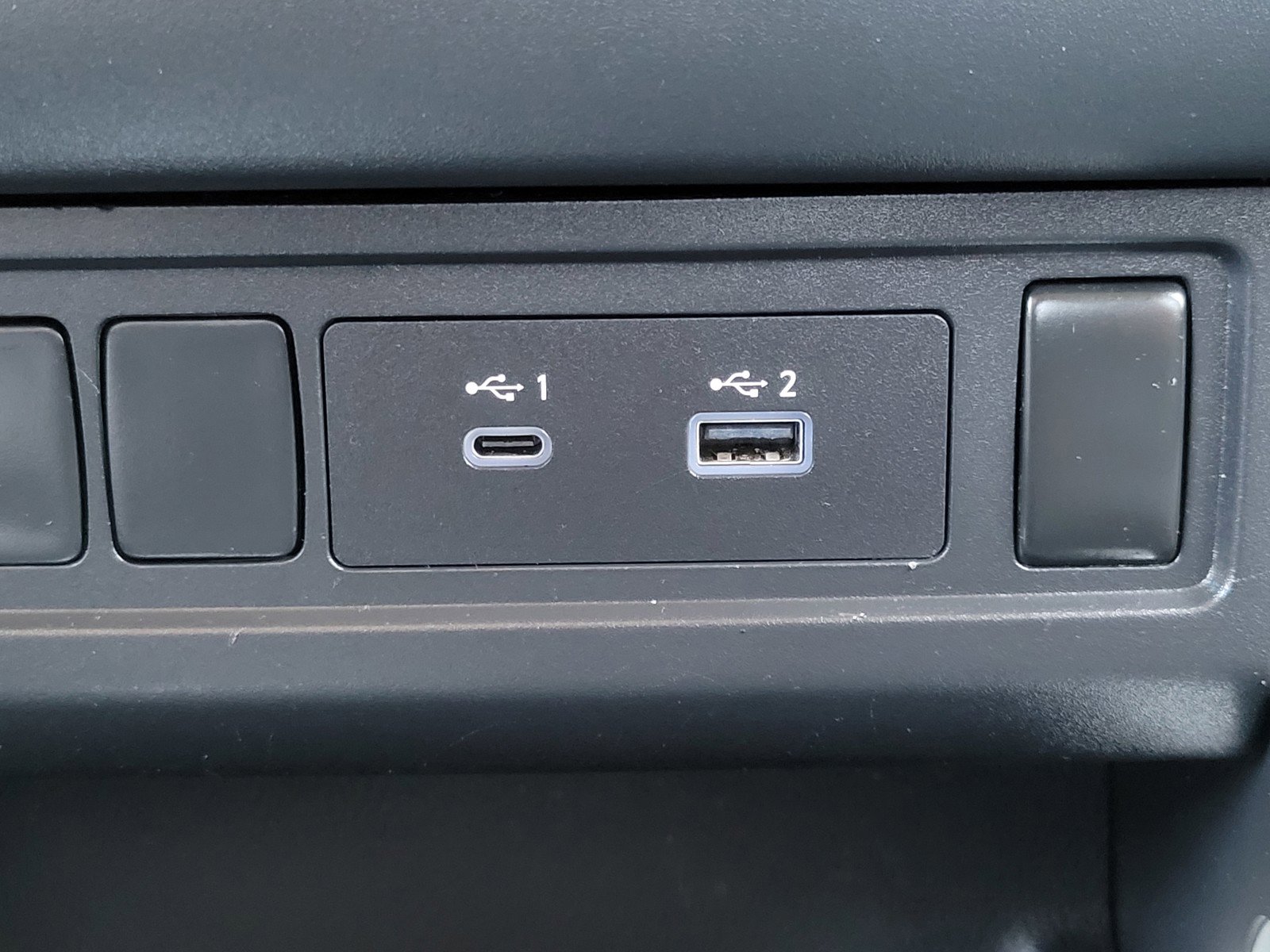 2023 Nissan Frontier SV photo 20