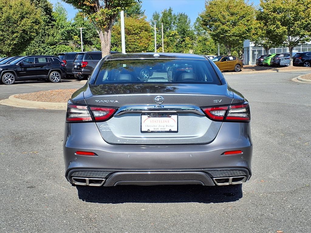 2020 Nissan Maxima SV photo 19