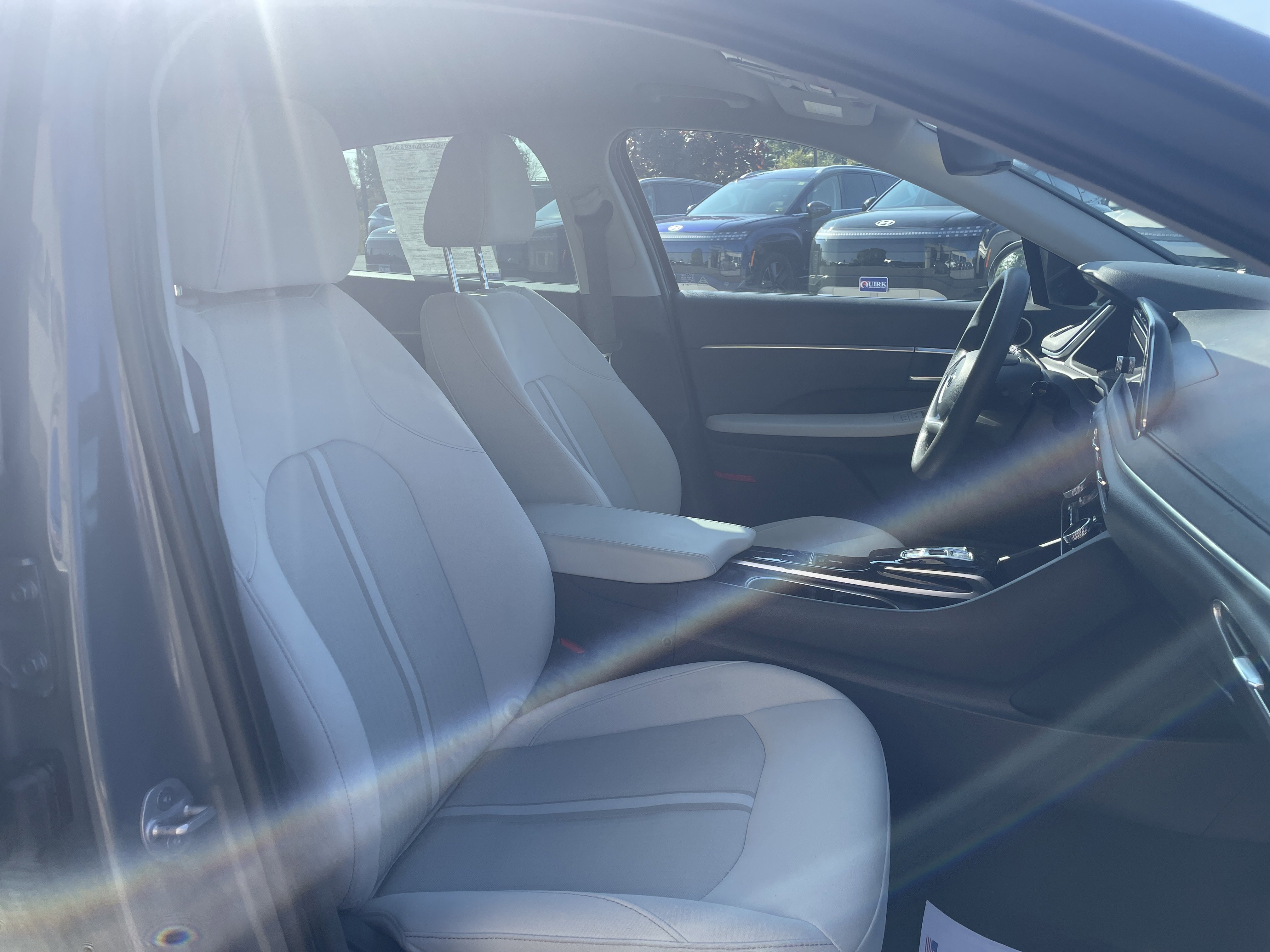 2023 Hyundai Sonata SEL photo 3