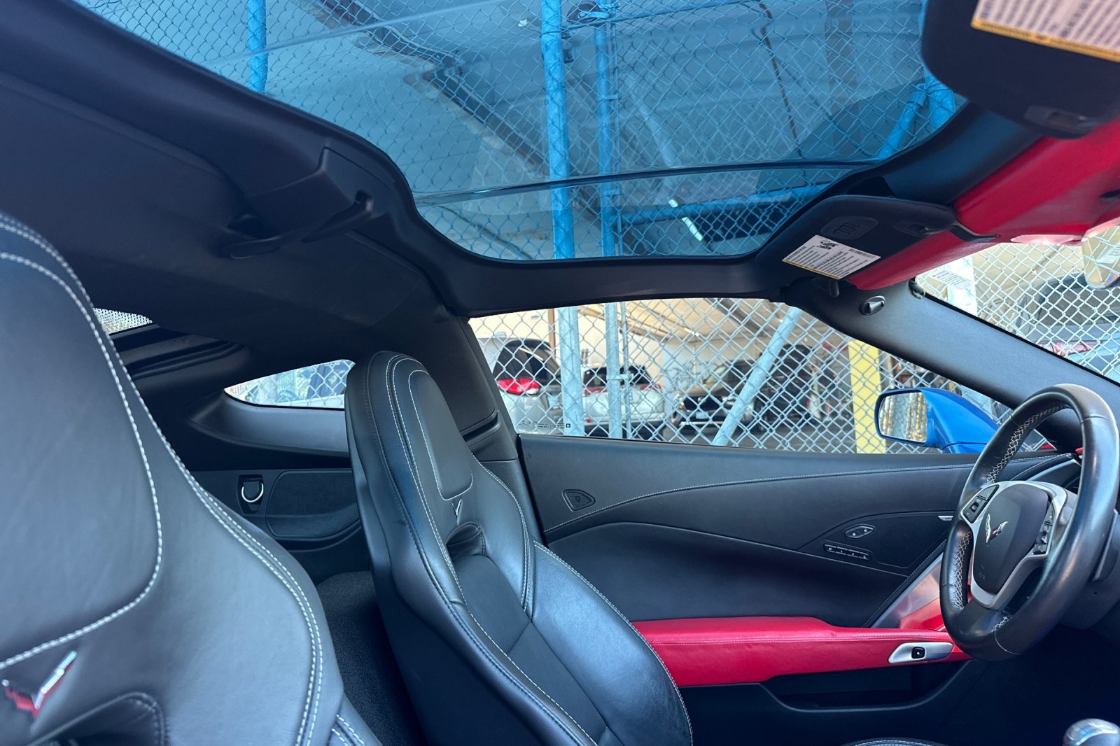 2015 Chevrolet Corvette Stingray 2LT photo 15