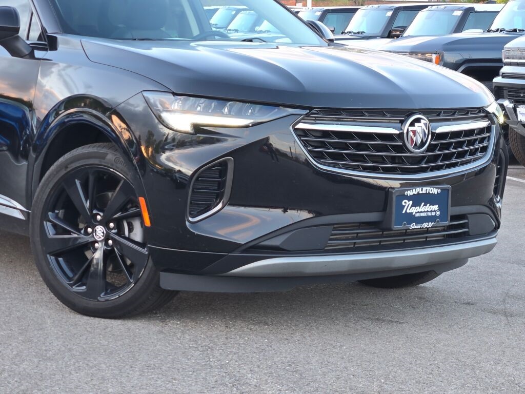 2022 Buick Envision Essence photo 2