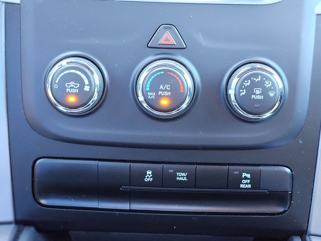 2023 Ram 1500 Classic Warlock photo 24