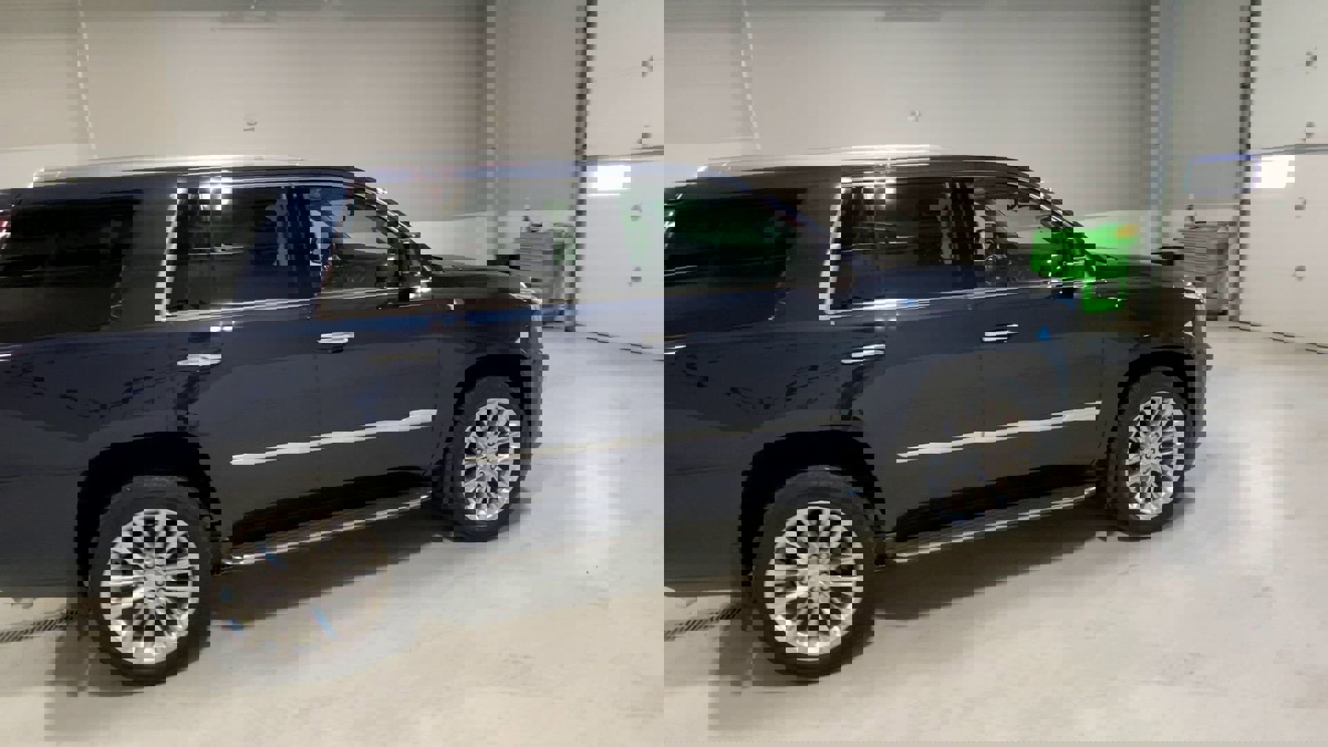 2019 Cadillac Escalade Luxury photo 8