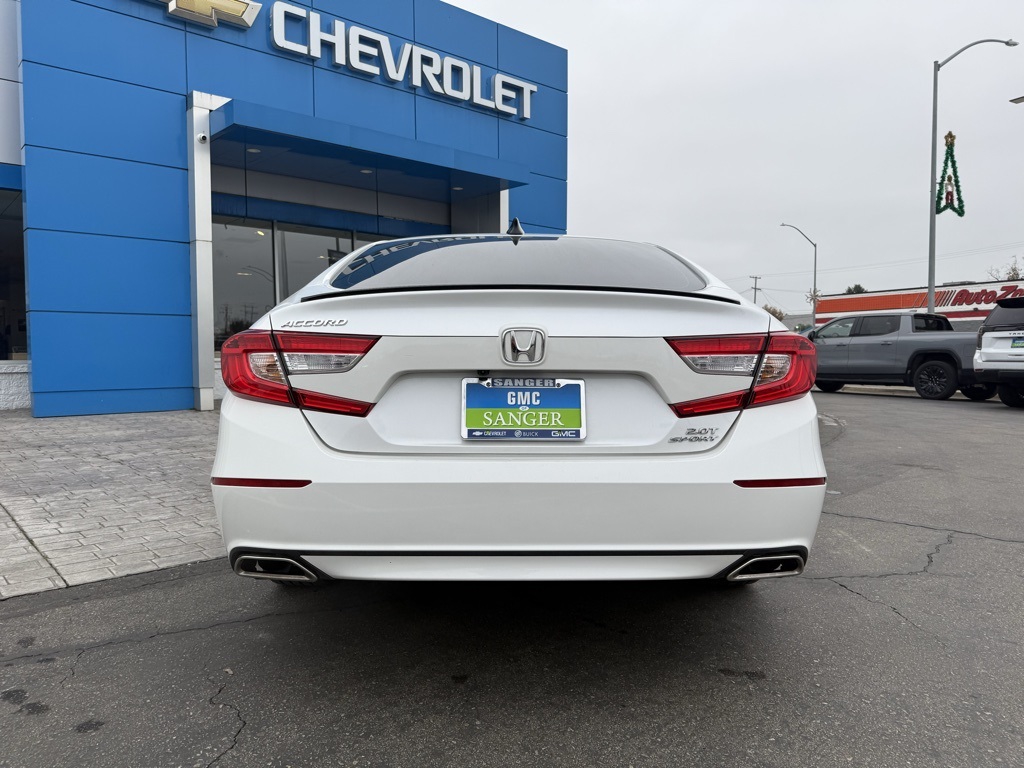 2022 Honda Accord Sport 2.0T photo 4