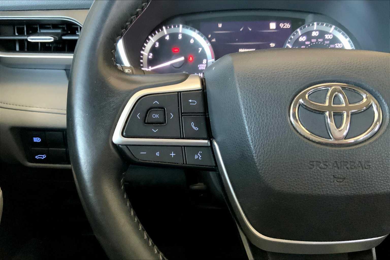 2022 Toyota Highlander XLE photo 44