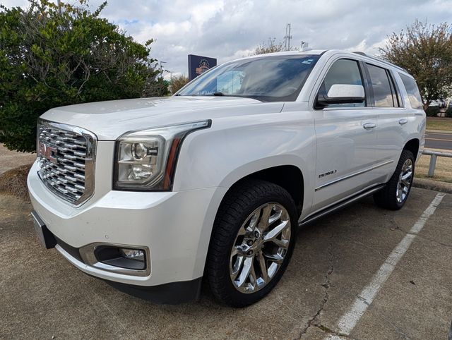 2018 GMC Yukon Denali's photo