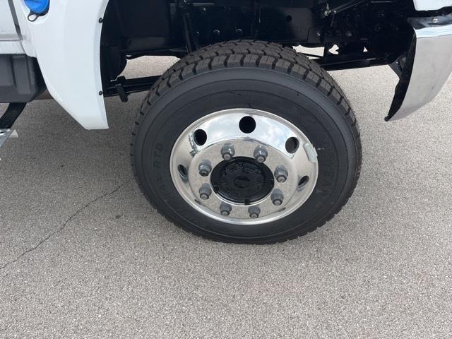 2024 Chevrolet Silverado 5500HD Work Truck photo 8