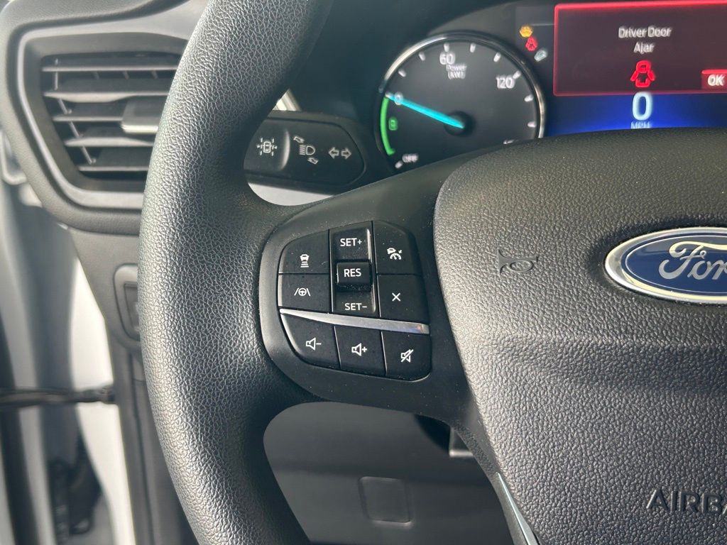 2022 Ford Escape SE Hybrid photo 35