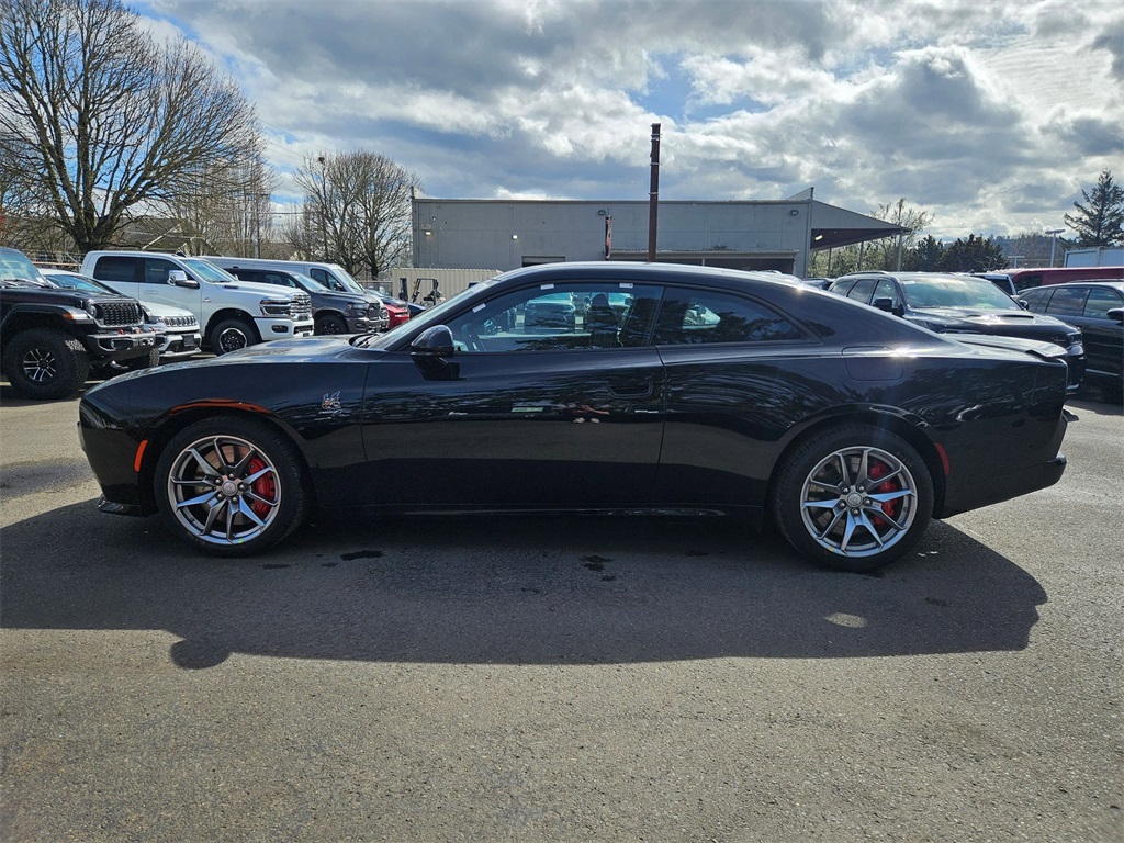 2025 Dodge Charger R/T Scat Pack photo 4