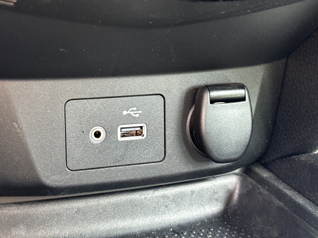 2019 Nissan Rogue S photo 12