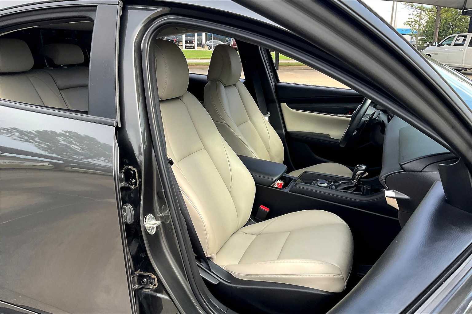 2022 Mazda Mazda3 2.5 Turbo photo 8