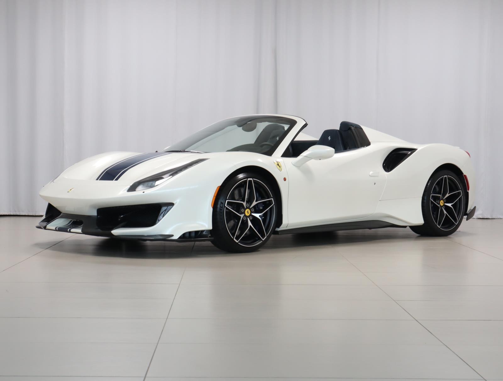 2020 Ferrari 488 Pista Spider photo 3
