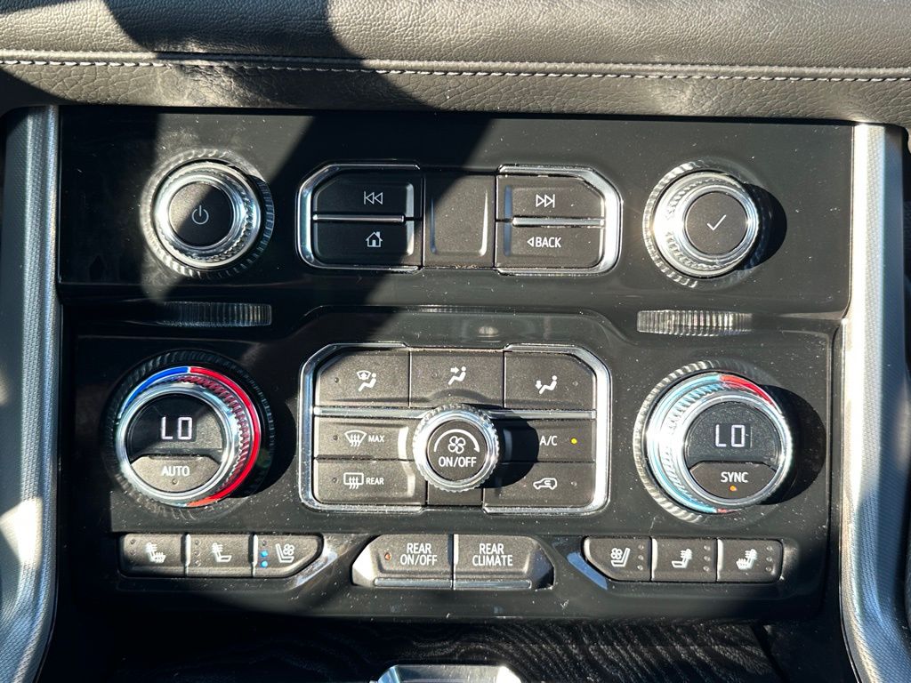 2023 Gmc Yukon XL Denali photo 16