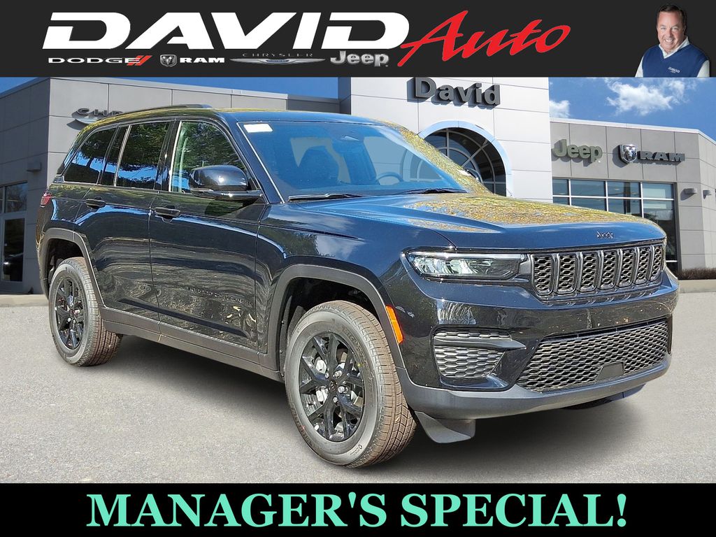 2025 Jeep Grand Cherokee Altitude's photo