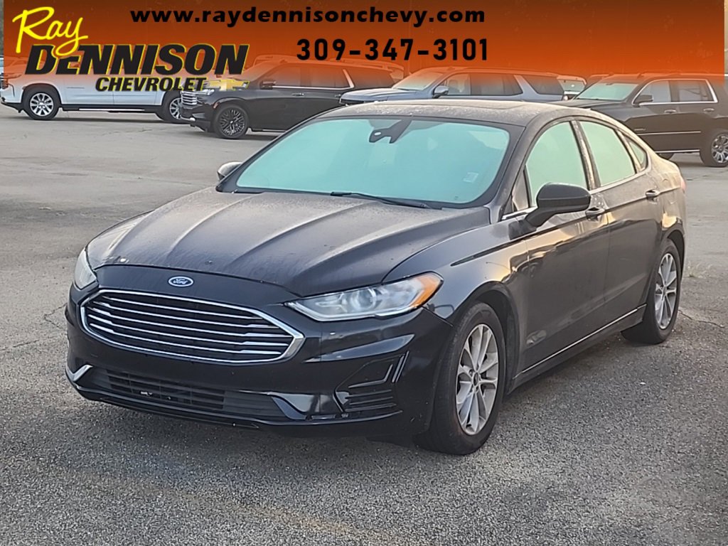 2020 Ford Fusion SE