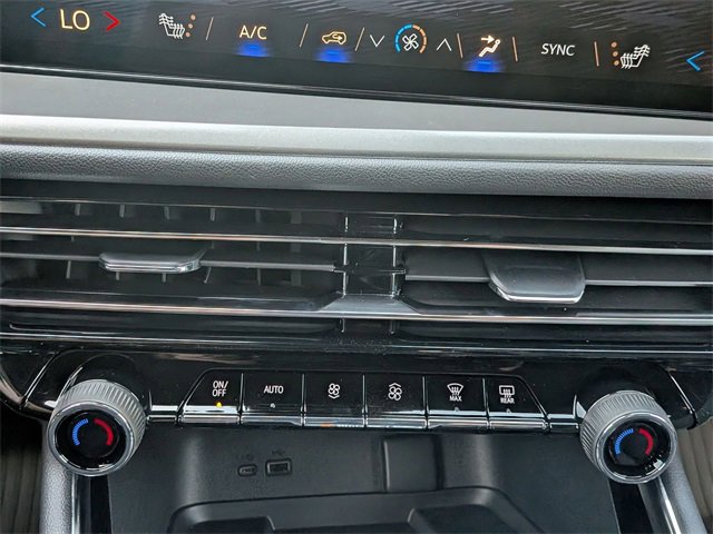 2026 Chevrolet Traverse photo 25